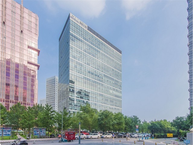 贵州太阳能路灯杆多少钱一个